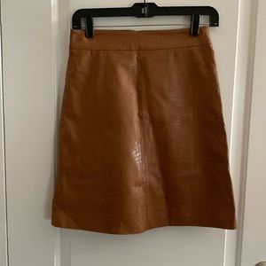 NWOT Chicwish•CROCODILE FAUX LEATHER MINI SKIRT in Caramel